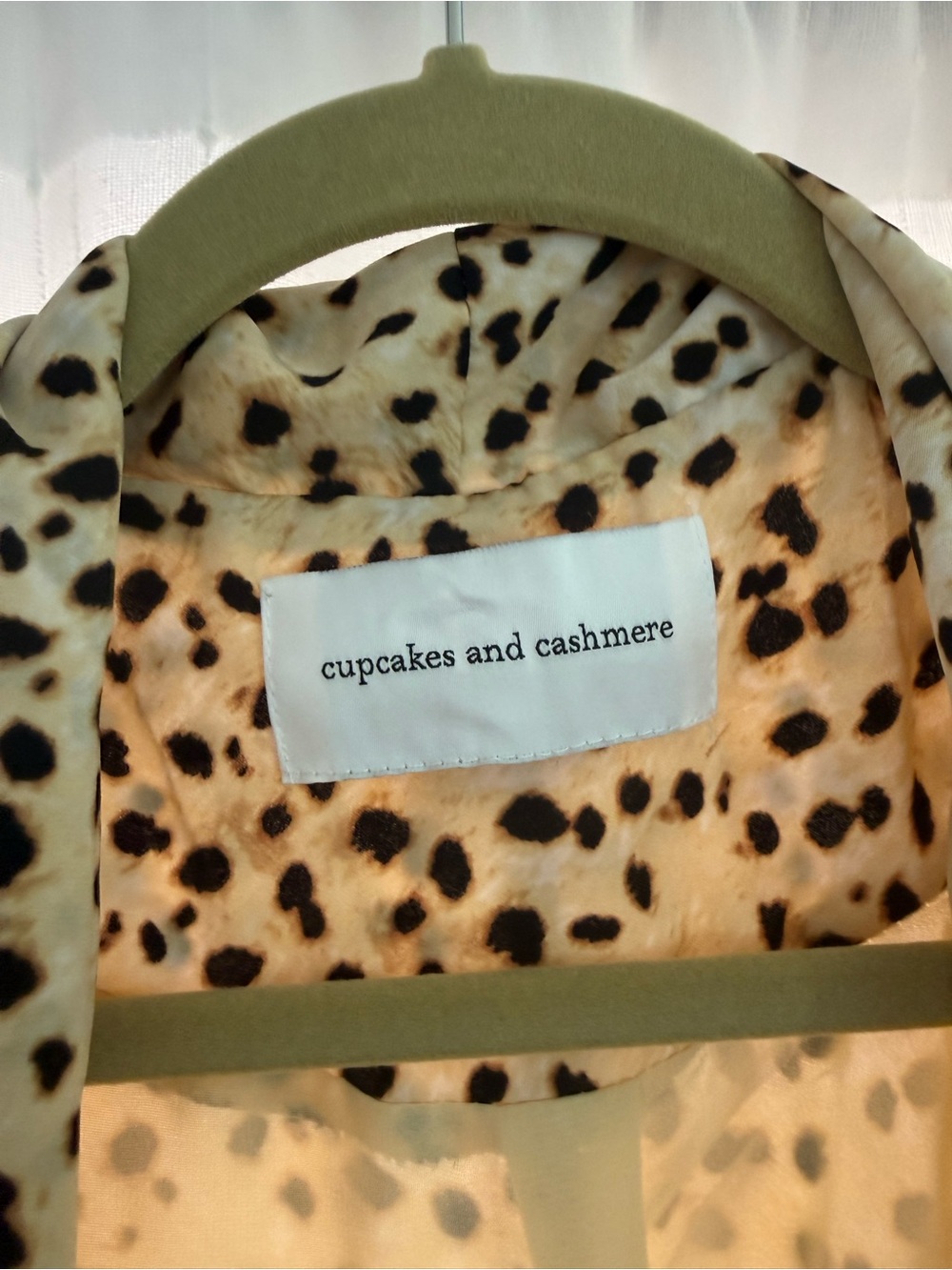 🐆 Leopard Print Robe/Jacket - Picture 3 of 7